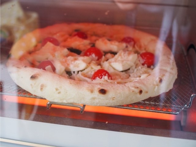 森山ナポリのピザをトースターで